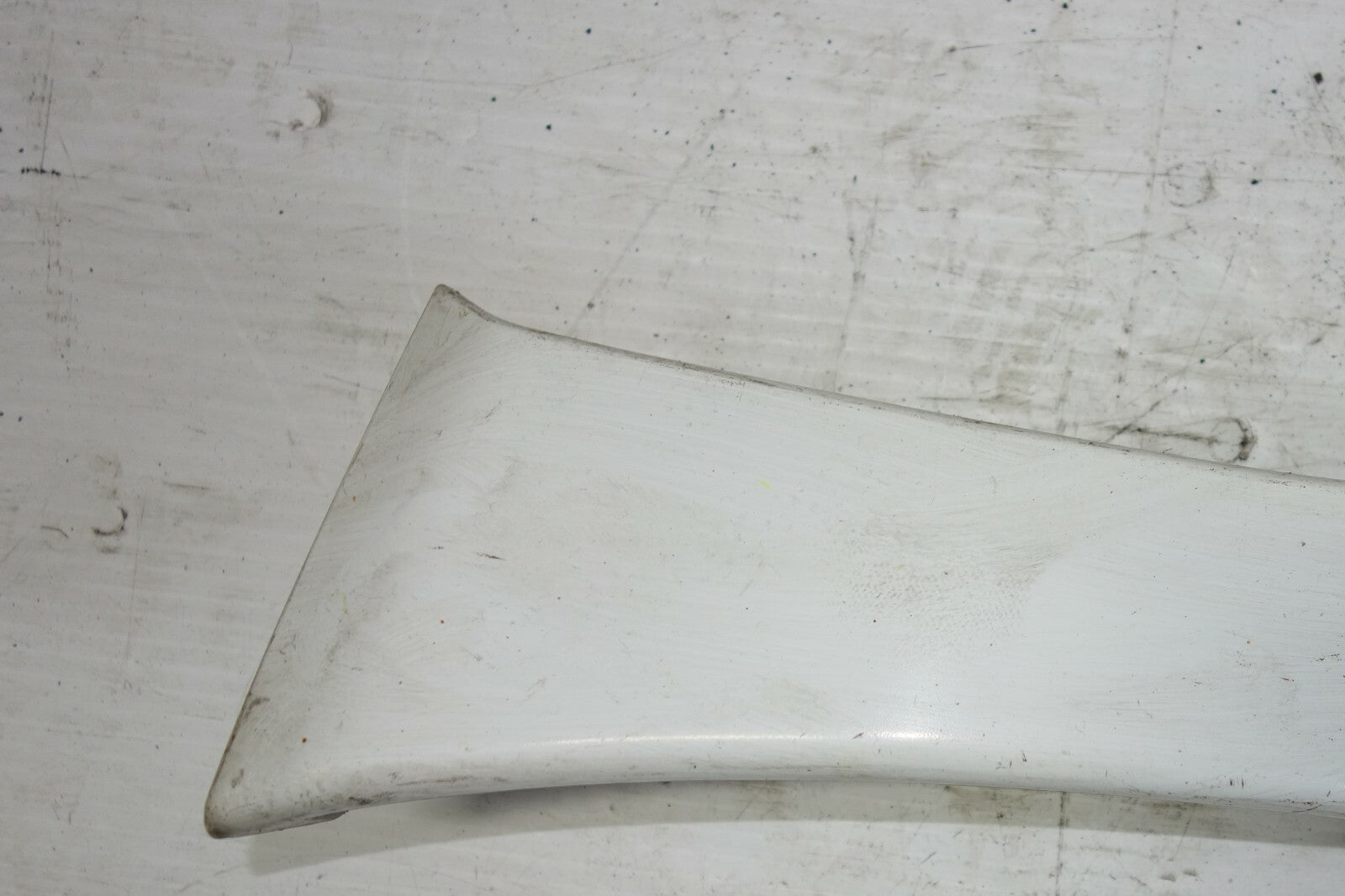 JDM 1998-2002 SUBARU FORESTER STi SF5 OEM SIDE SKIRTS FENDER FILLERS FORESTER
