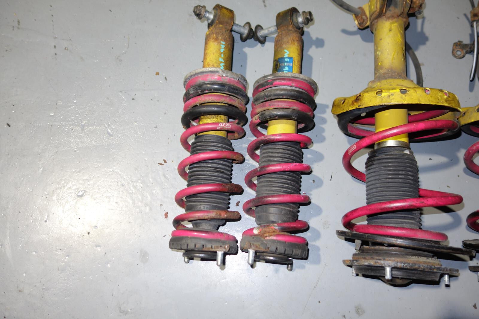 JDM Subaru Legacy Spec-B BILSTEIN Shocks Struts STi Springs Suspension 2005-2009