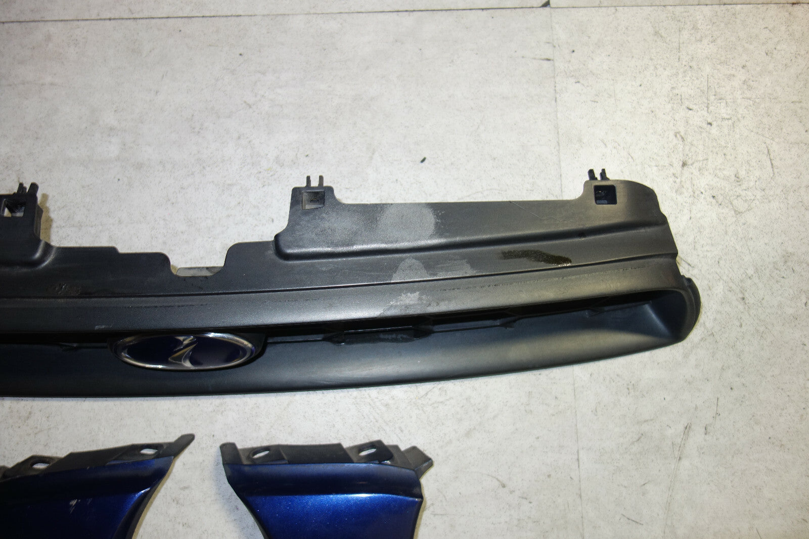 JDM Subaru Impreza WRX STi Outback Sport TS RS Front Grille 2002-2003 Grill V7