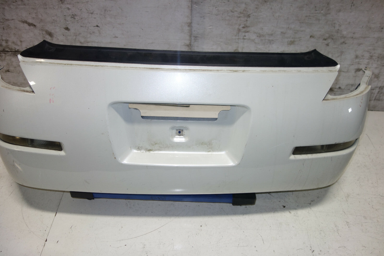JDM Nissan 350z OEM Rear Bumper Cover 2003-2009 Z33 + Bumper Lights