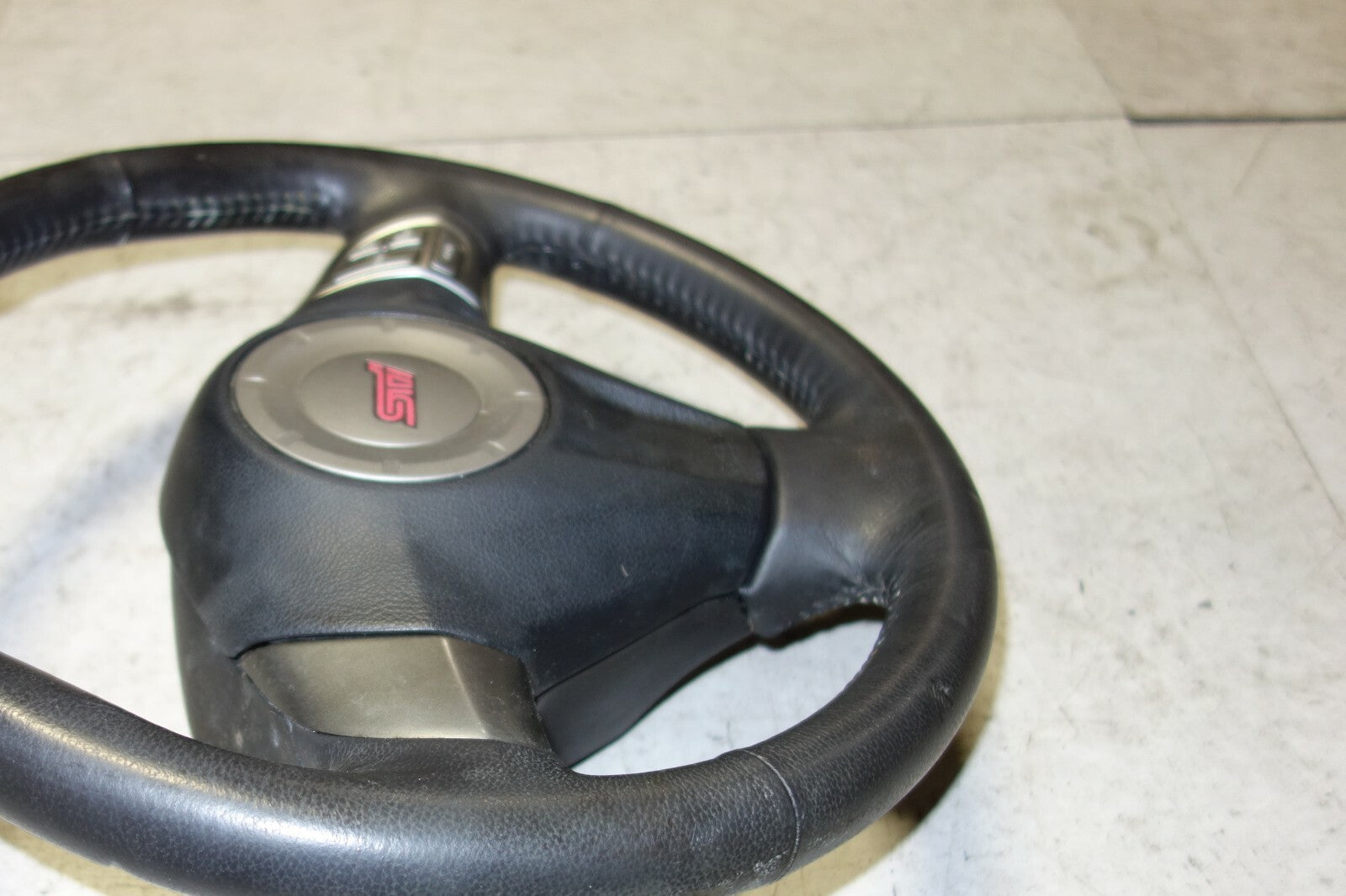 JDM 2008-2014 SUBARU IMPREZA WRX STI GRF GRB STEERING WHEEL & HUB STI V10 RARE