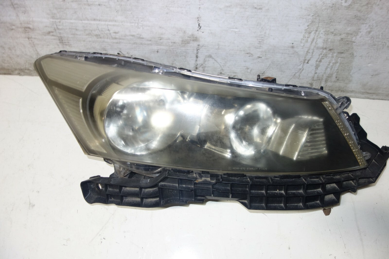 JDM Honda Accord CP3 Head Lights Lamps Pair OEM HID Black Housing 2008-2012