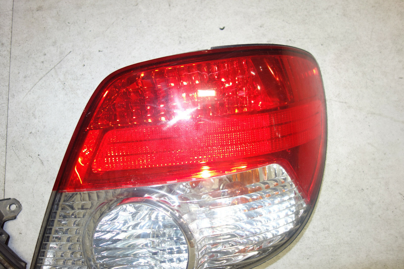 JDM Subaru Impreza WRX STi Outback Sport Wagon RS TS Tail Lights Lamps 2004-2005