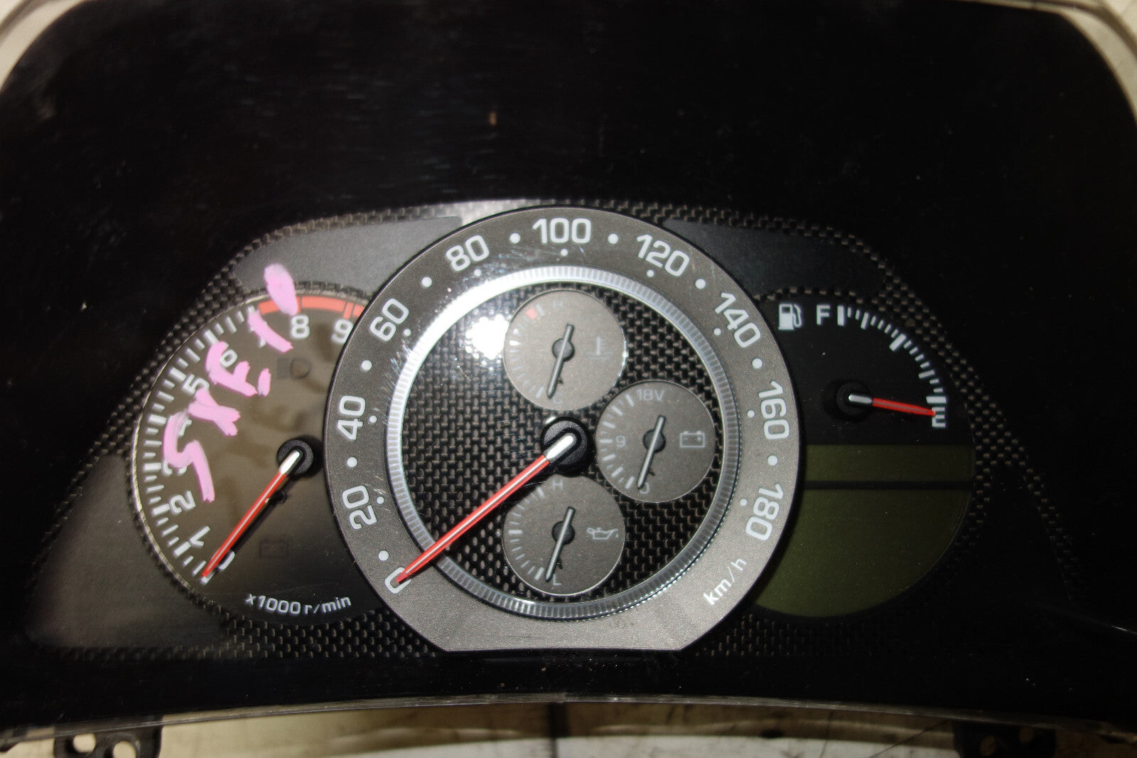 JDM Lexus IS300 Toyota Altezza Gauge Cluster Speedometer 2001-2005 Automatic A/T