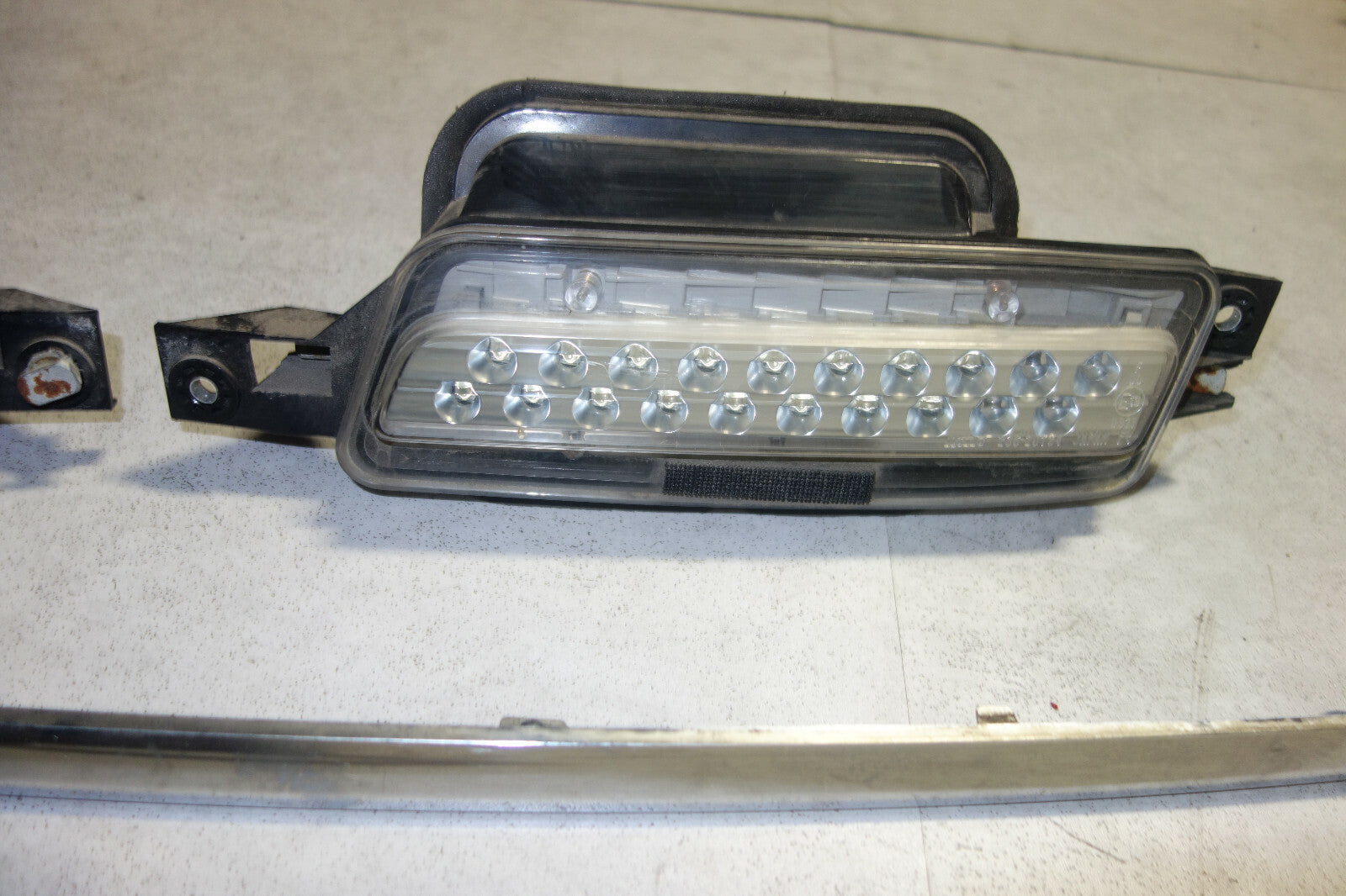 JDM Subaru Legacy BP5 Rear Center Garnish Reverse Lights 2005-2009
