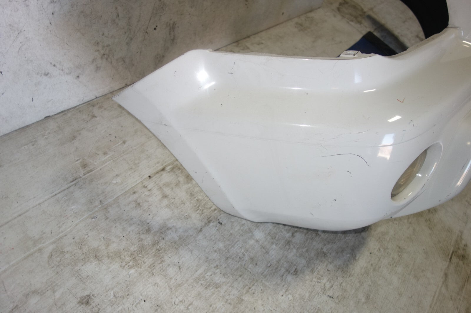 JDM Nissan X-Trail GT OEM Front Bumper Cover Fog Lights 2000-2006 PNT30