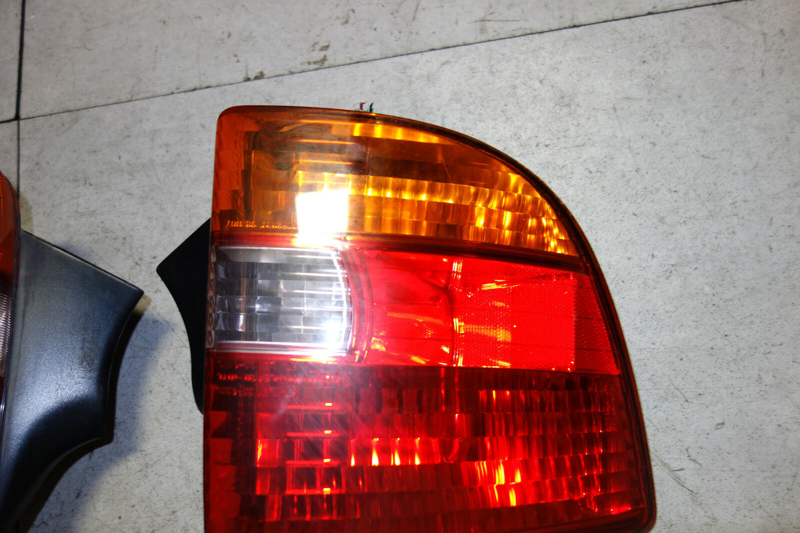 JDM Toyota Celica GT GT-S OEM Tail Lights Lamps 2001-2003 Spec ZZT231 ZZT230