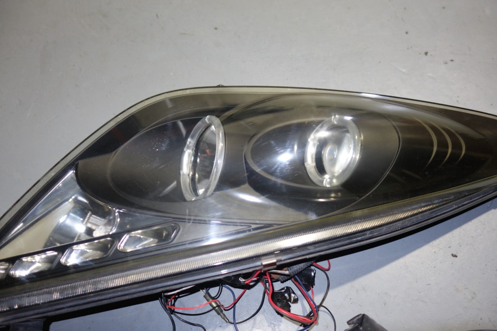 JDM 2000-2005 TOYOTA CELICA  HEAD LIGHTS LEFT & RIGHT HEAD LAMPS 2000-2005