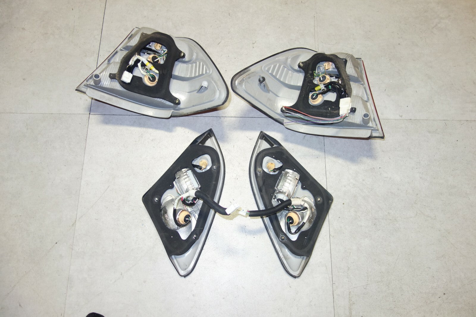 JDM Lexus LS430 Toyota Celsior Taillights Taillamps Trunk Lights 2001 2002 2003