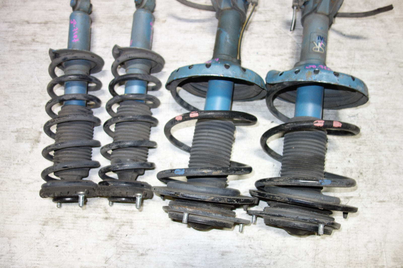 JDM Subaru Legacy KYB NEW SR SPECIAL Shocks Struts Springs Suspension 2005-2009