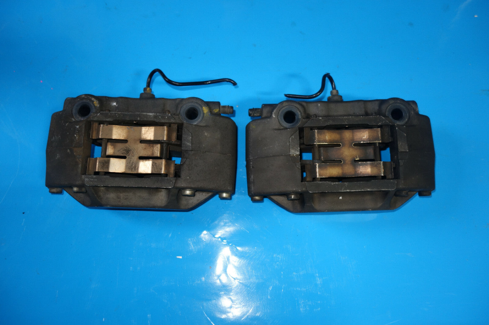 Acura RL OEM Big Front 4 Pot / Piston Advics Brake Calipers OEM 2005-2012 JDM