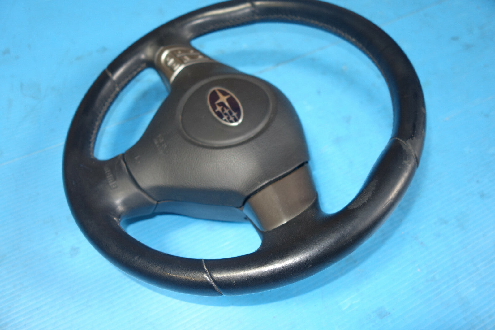 JDM Subaru Legacy & Outback OEM Momo Steering Wheel & Hub BP5 2005-2009 #5778