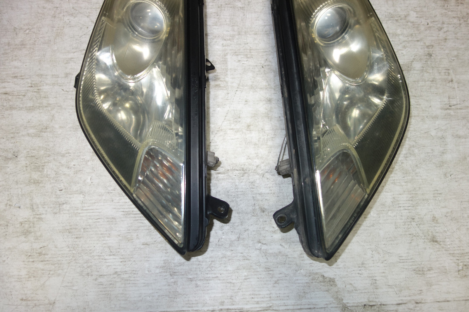 JDM Toyota Celica OEM Headlights Lights Head Lamps 2000 2001 2002 2003 2004 2005