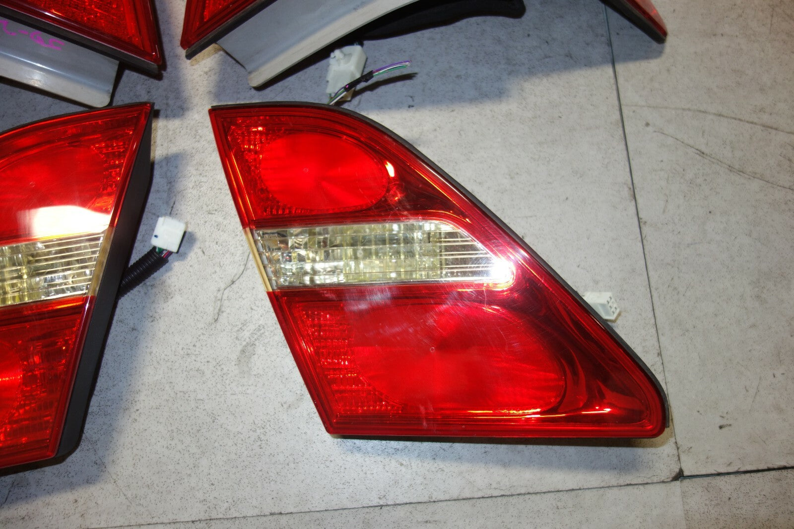 Lexus LS430 Taillight Taillights Lamps Inner Outer Trunk 2001 2002 2003 OEM