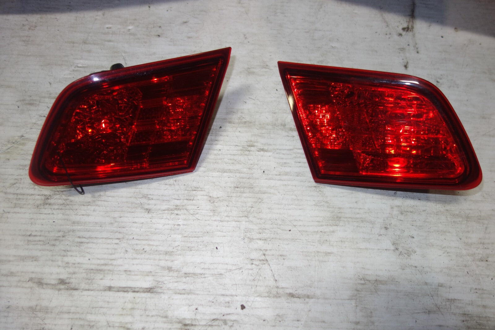 JDM SUBARU LEGACY OEM USED TAIL LIGHTS TAIL TAIL LAMPS BM9 BMM 2010-2014
