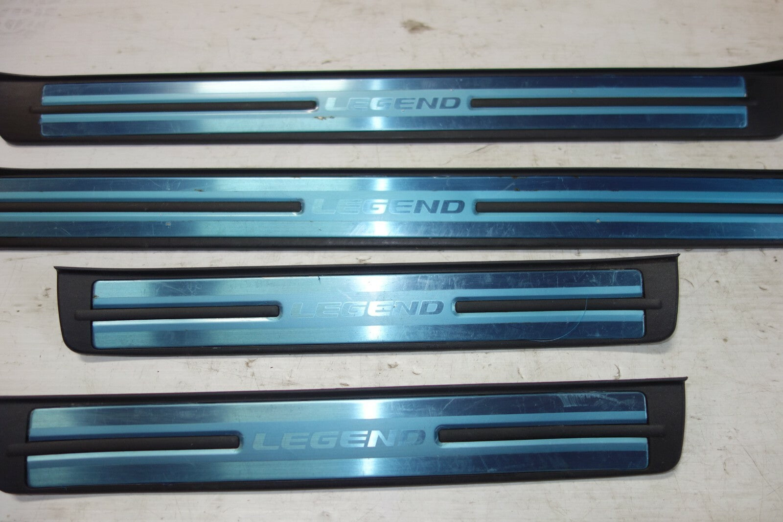 JDM ACURA RL HONDA LEGEND KB1 OEM DOOR SILLS TRIM SCUFF PLATES SIDE STEPS 05-08