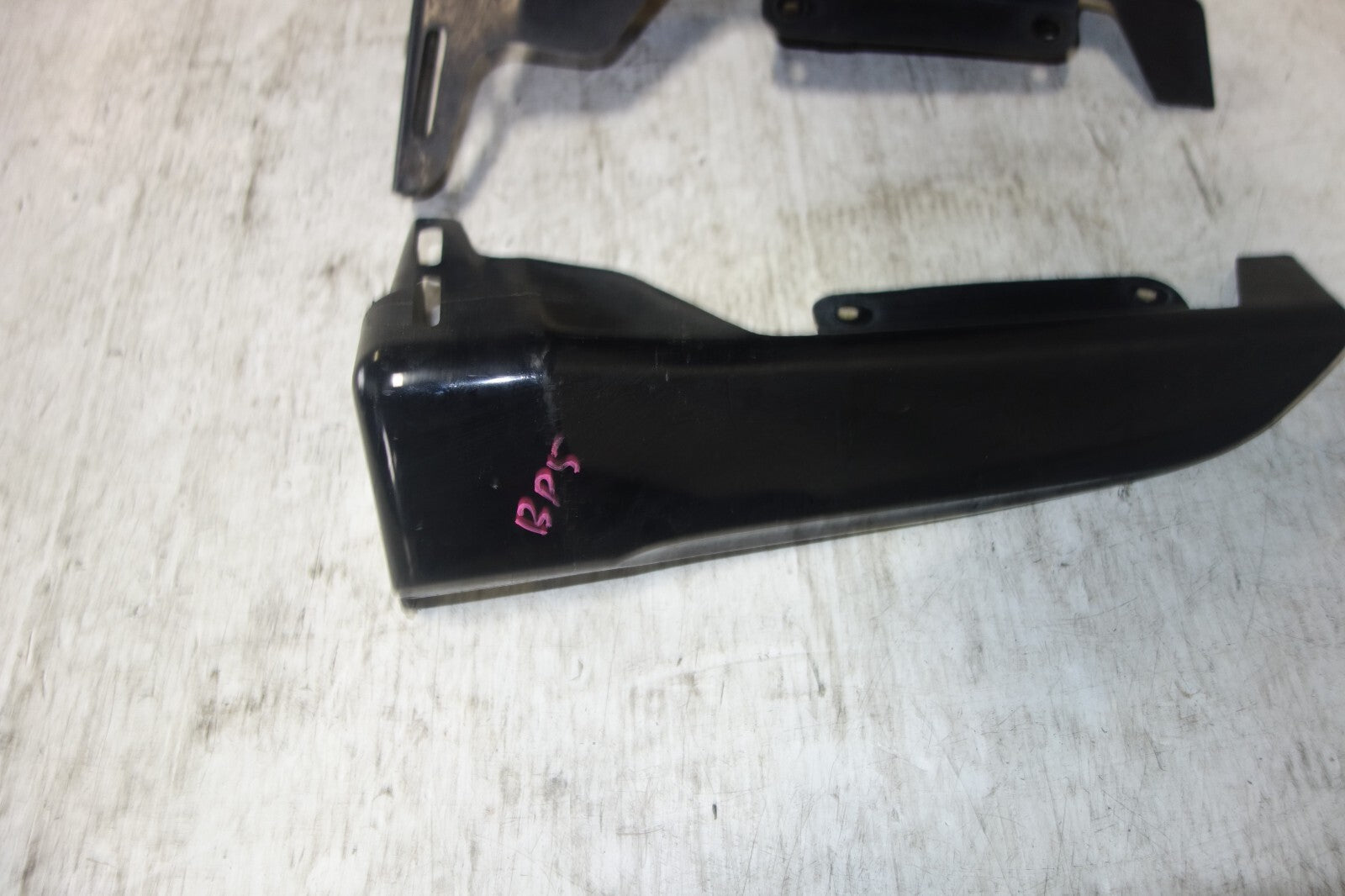 JDM Subaru Legacy & Outback Side Skirts Spats Wagon 2005 2006 2007 2008 2009 OEM