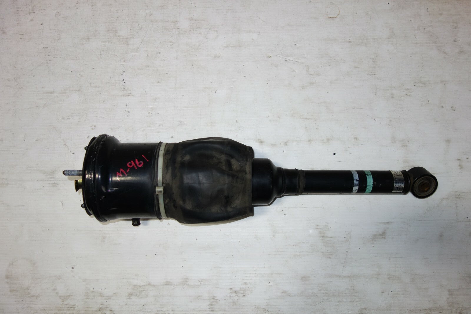 JDM 2004-2006  LEXUS LS430 OEM FRONT AIR SHOCK STRUT RIGHT SUSPENSION FITS:LS430