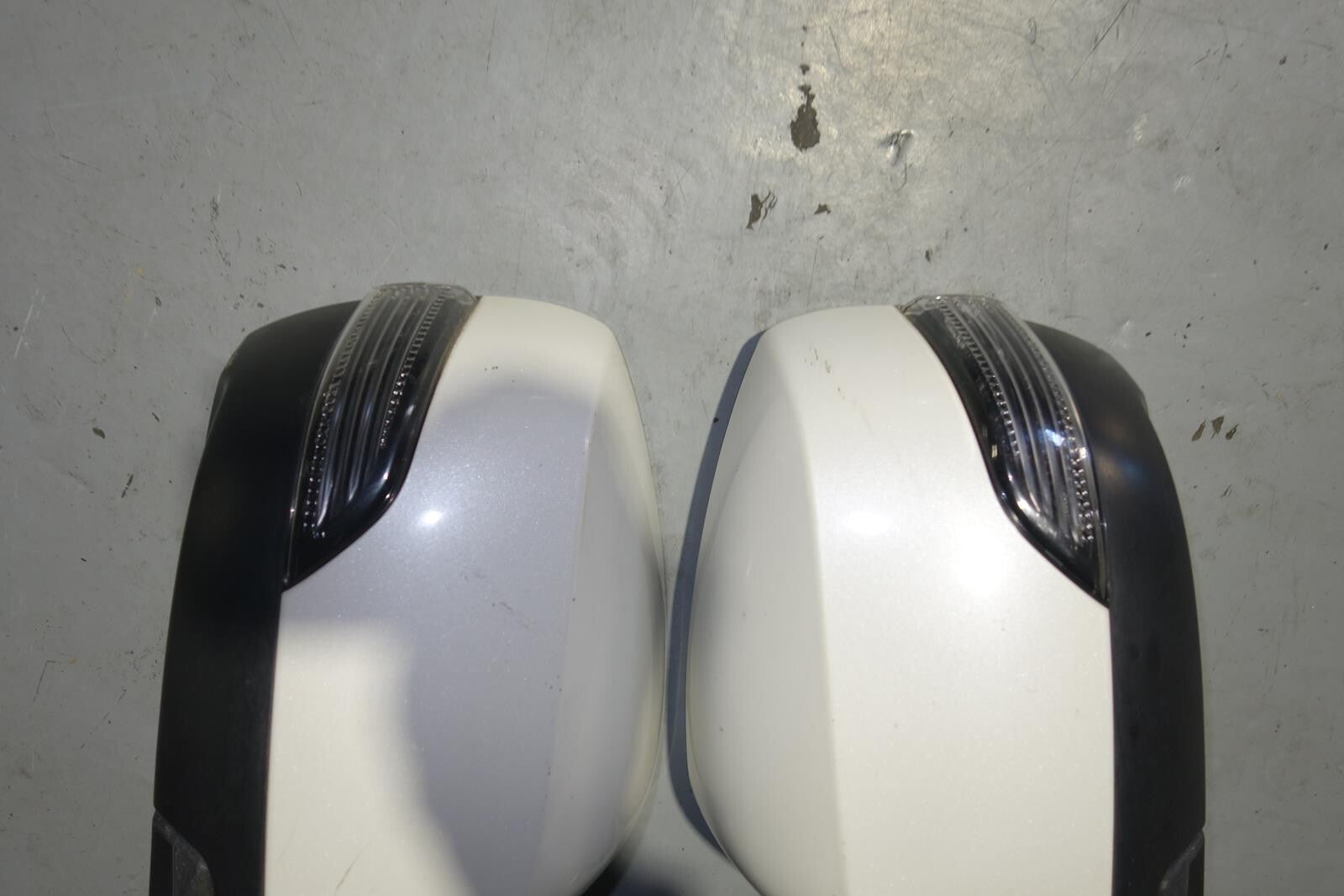 JDM Subaru Legacy Auto Folding Mirrors Indicator Light With Switch 2010-2014 BR9