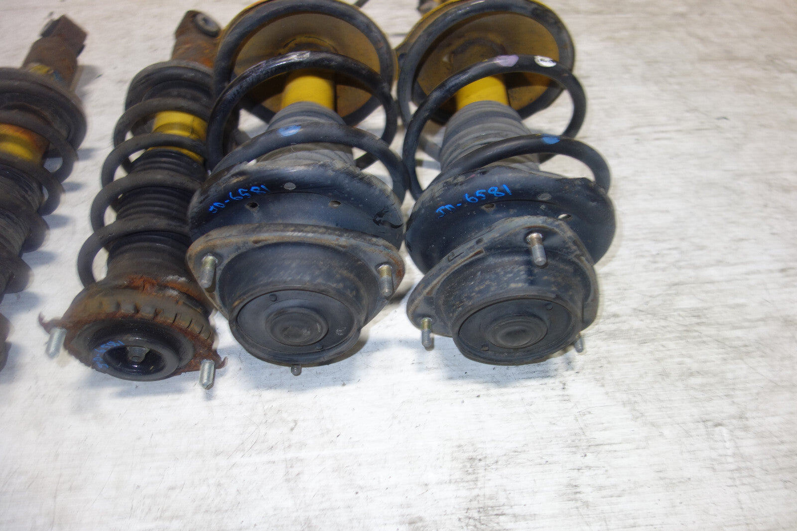 JDM Subaru Legacy Bilstein Front Shocks Coil Springs Strut Suspension 1998-2004