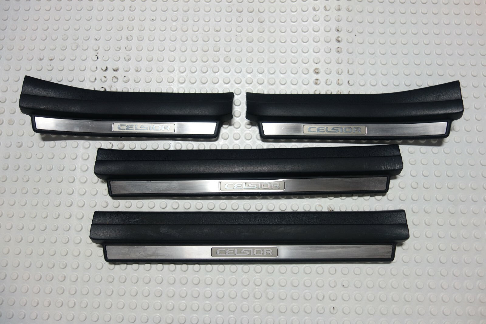 Lexus LS430 / Celsior OEM Door Sill Plates Set Genuine UCF31 2001-2006
