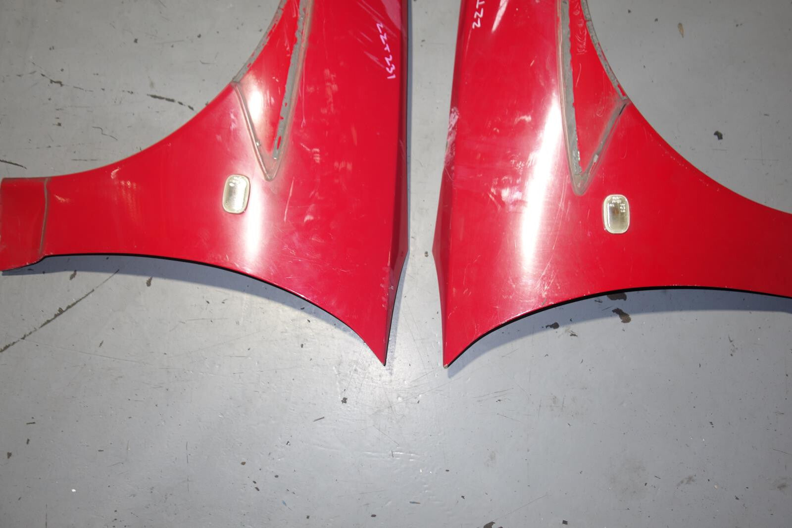 JDM Toyota Celica GT GT-S Fenders 2000-2005 OEM ZZT231 ZZT230
