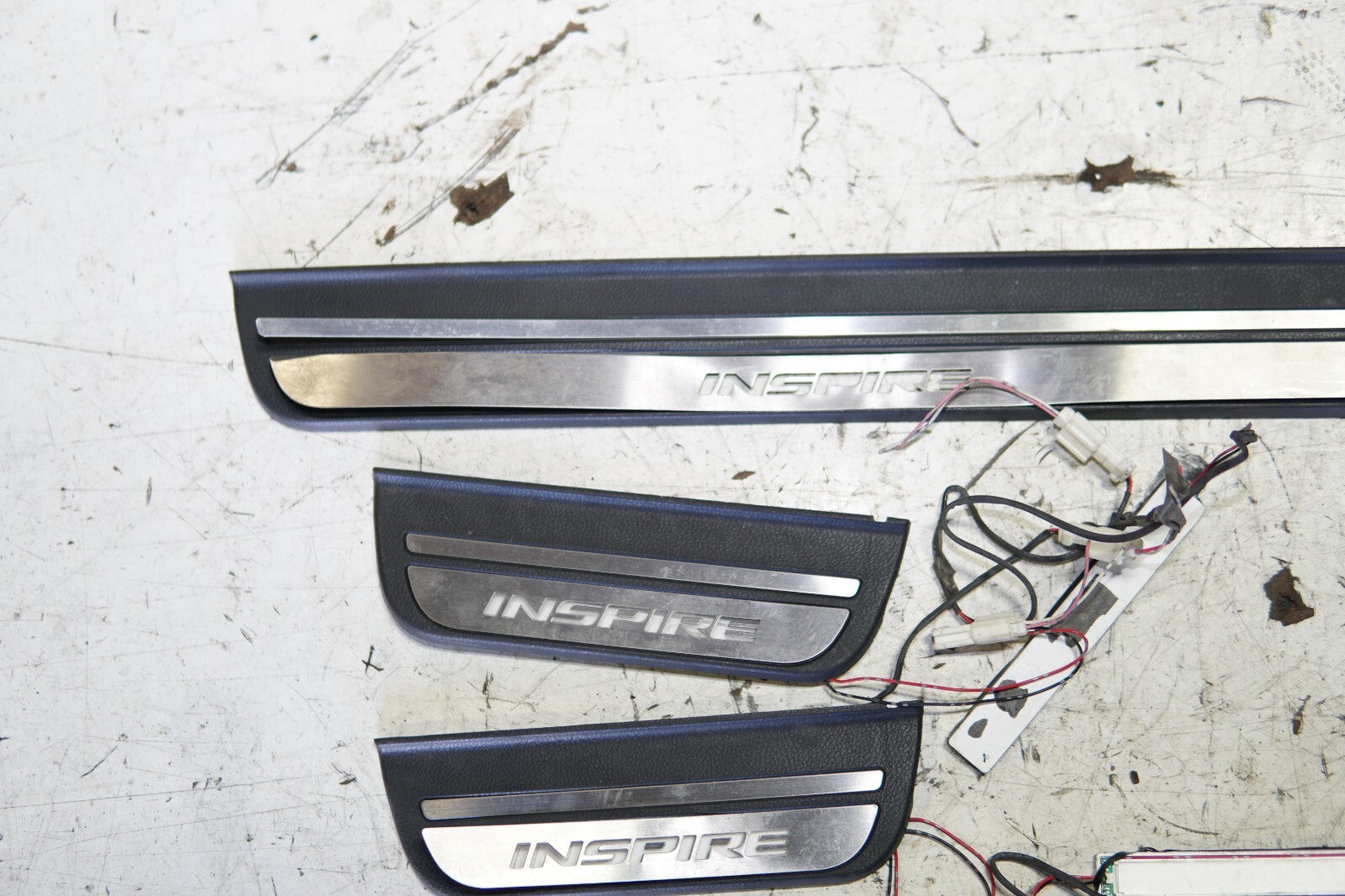 JDM 08 -12 HONDA INSPIRE ACCORD CP3 DOOR SILLS TRIM SCUFF PLATE SIDE STEP LIGHTS