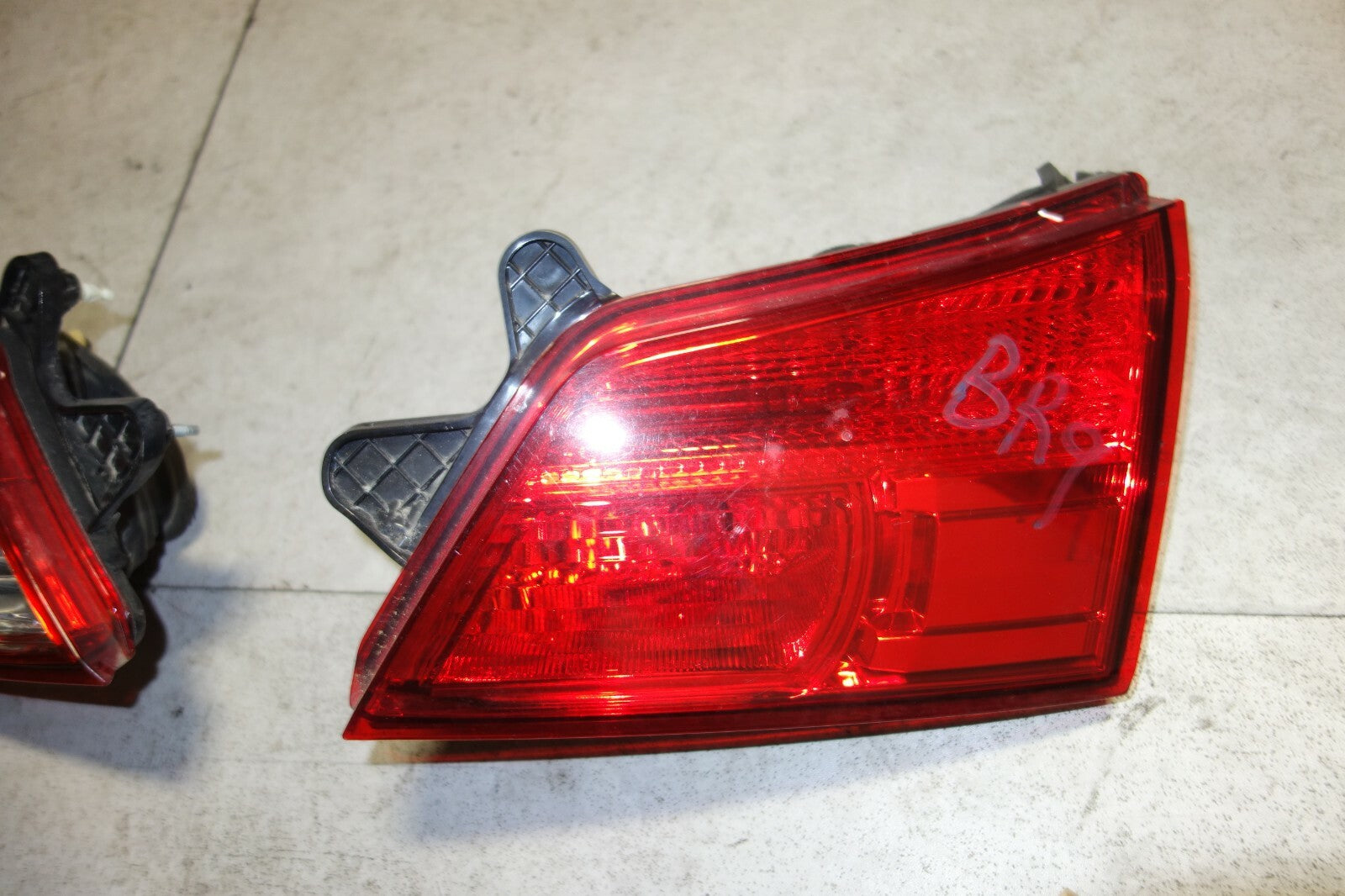 JDM Subaru Legacy BR9 Wagon Taillights Tail Lamps 2010 2011 2012 2013 2014