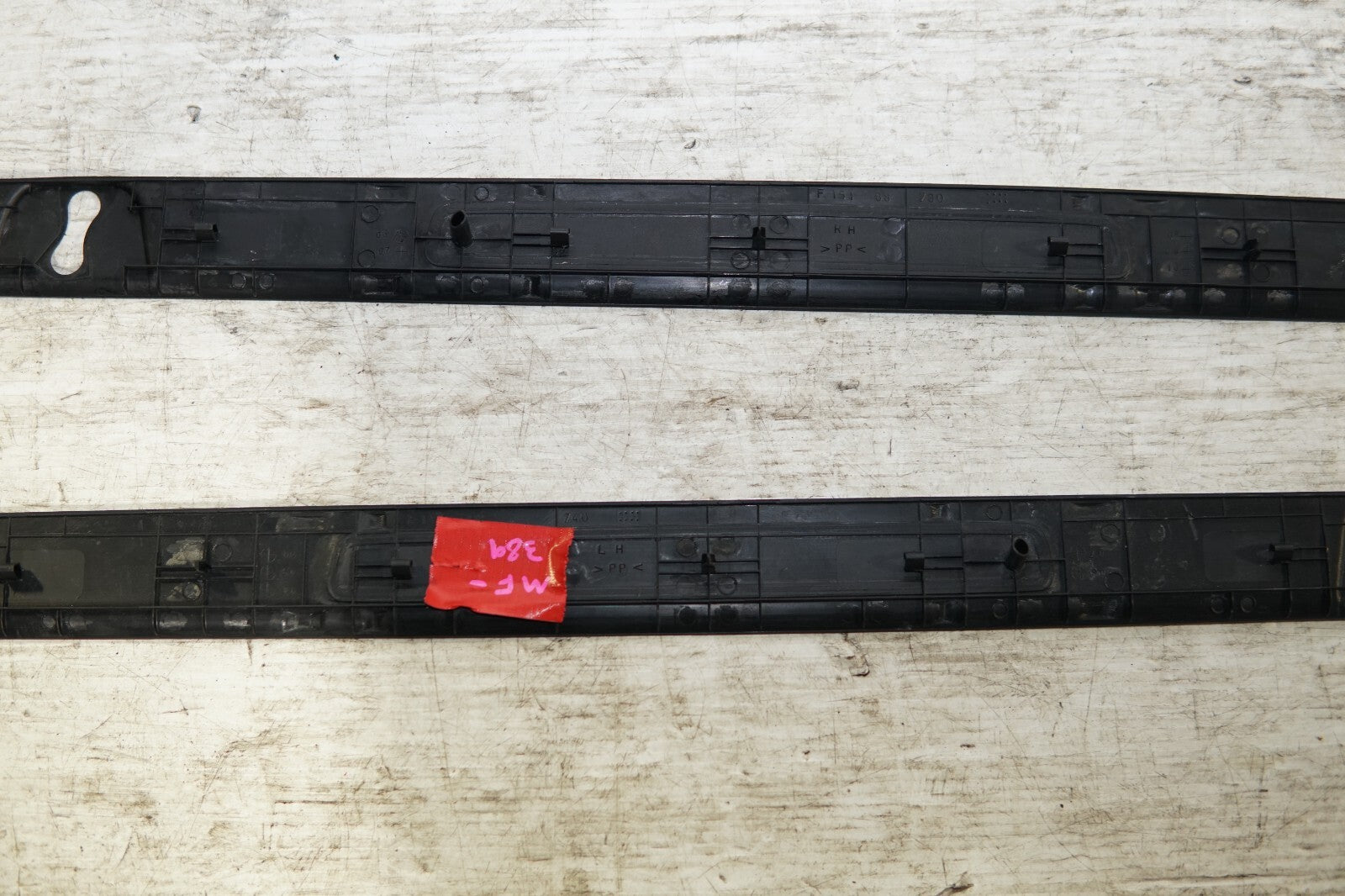 JDM 2004-2008 GENUINE MAZDA RX8  OEM DOOR SILLS TRIM SCUFF PLATES SIDE STEPS