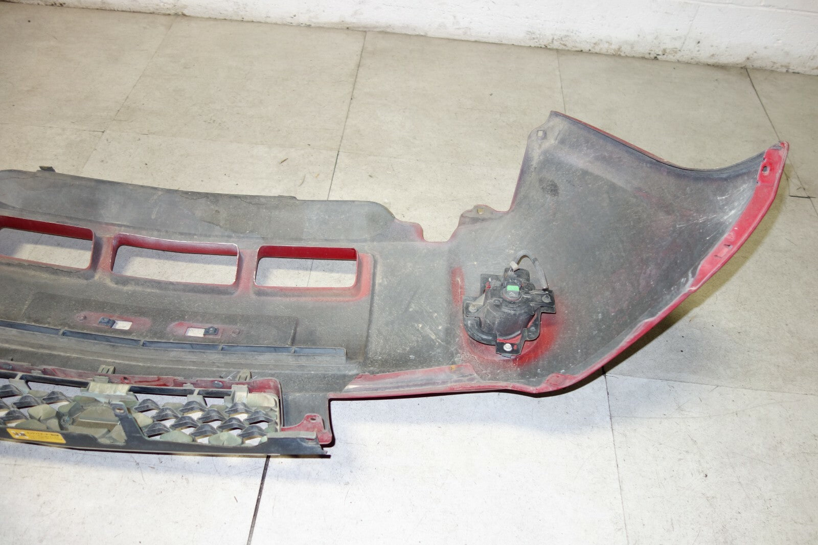 JDM Nissan X-Trail GT OEM Front Bumper Cover Fog Lights Grille PNT30