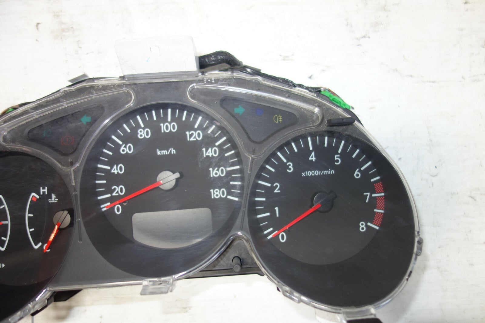 JDM SUBARU FORESTER SG5  MANUAL 5 SPEED GAUGE CLUSTER  SPEEDOMETER 2003-2008