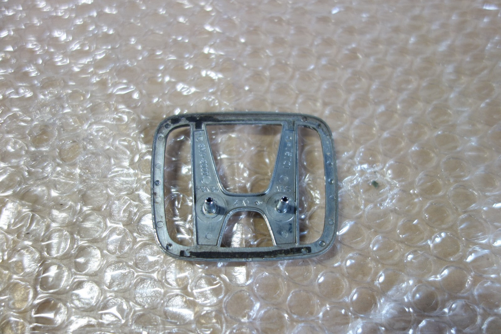 JDM Honda Accord OEM rear emblem logo badge sign Part # 75701-SM4-9000 1990-1993