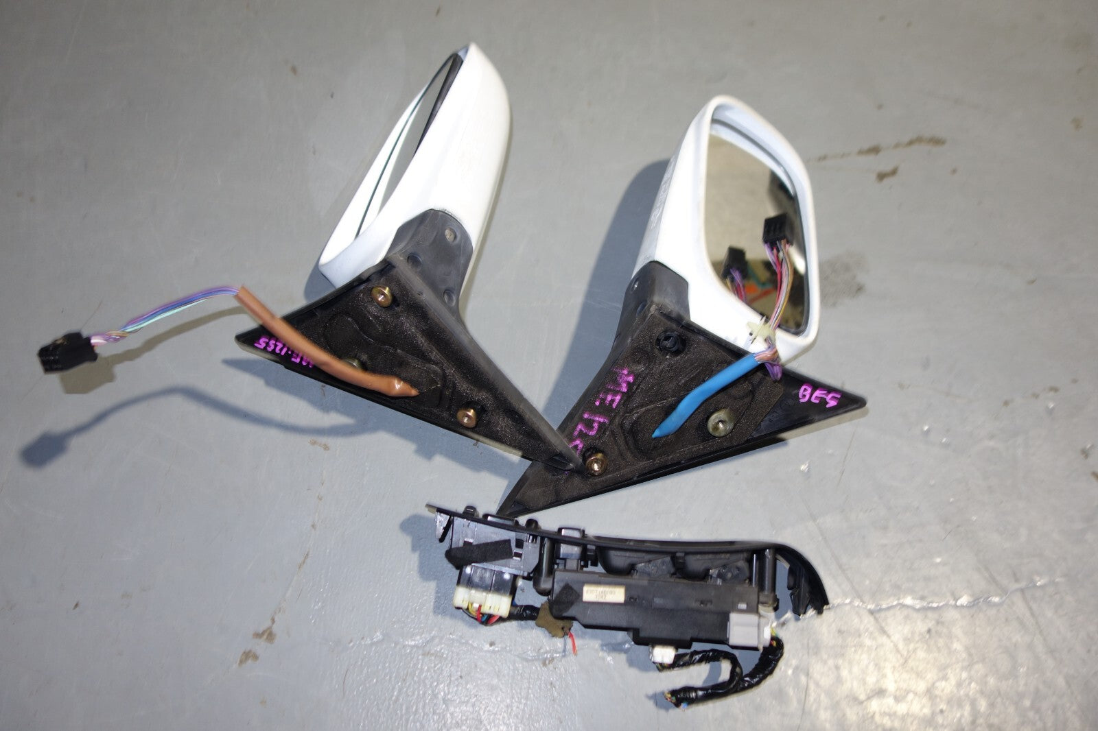JDM Subaru Legacy Mirrors Power Folding Switch BH5/BE5 Left Right 2000-2004