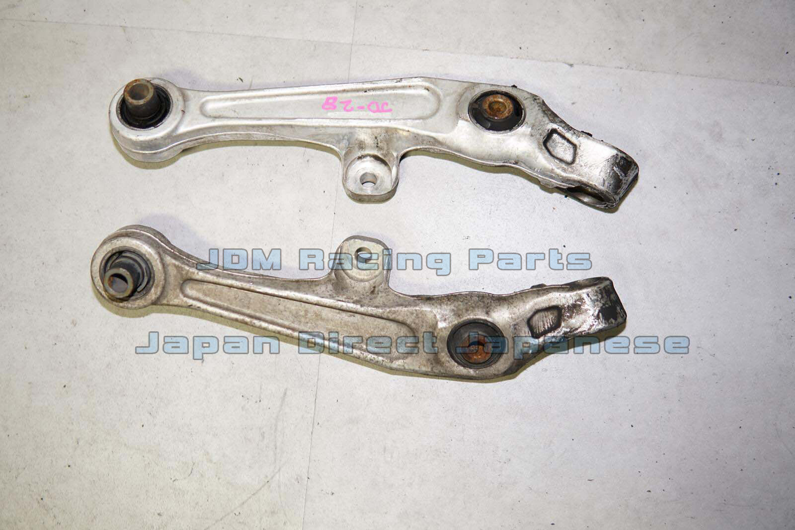 JDM Infiniti G35 / 350z Front Lower Forward Control Arms Ball Joints 2003-2009