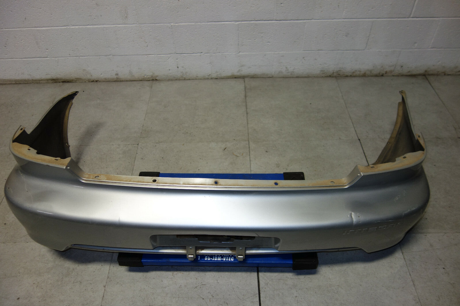 JDM 1998-2001 Spec Acura Integra Type R DB8 OEM 4-DR Rear Bumper Cover 1994-2001