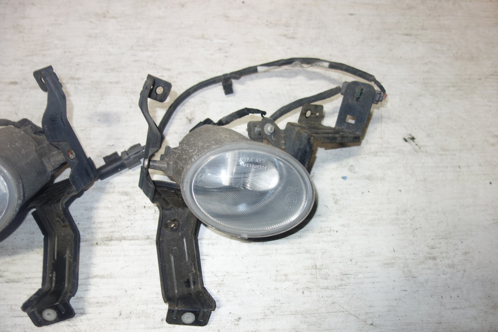 JDM Acura RL Fog Lights Driving Lamps 2005-2008 All Models OEM Stanley