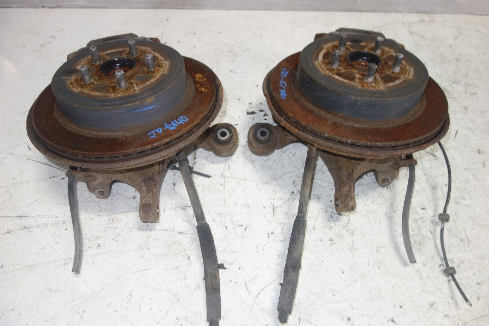 JDM Subaru Legacy Rear Spindle Hub Caliper Knuckles Left & Right BR9 2010-2014
