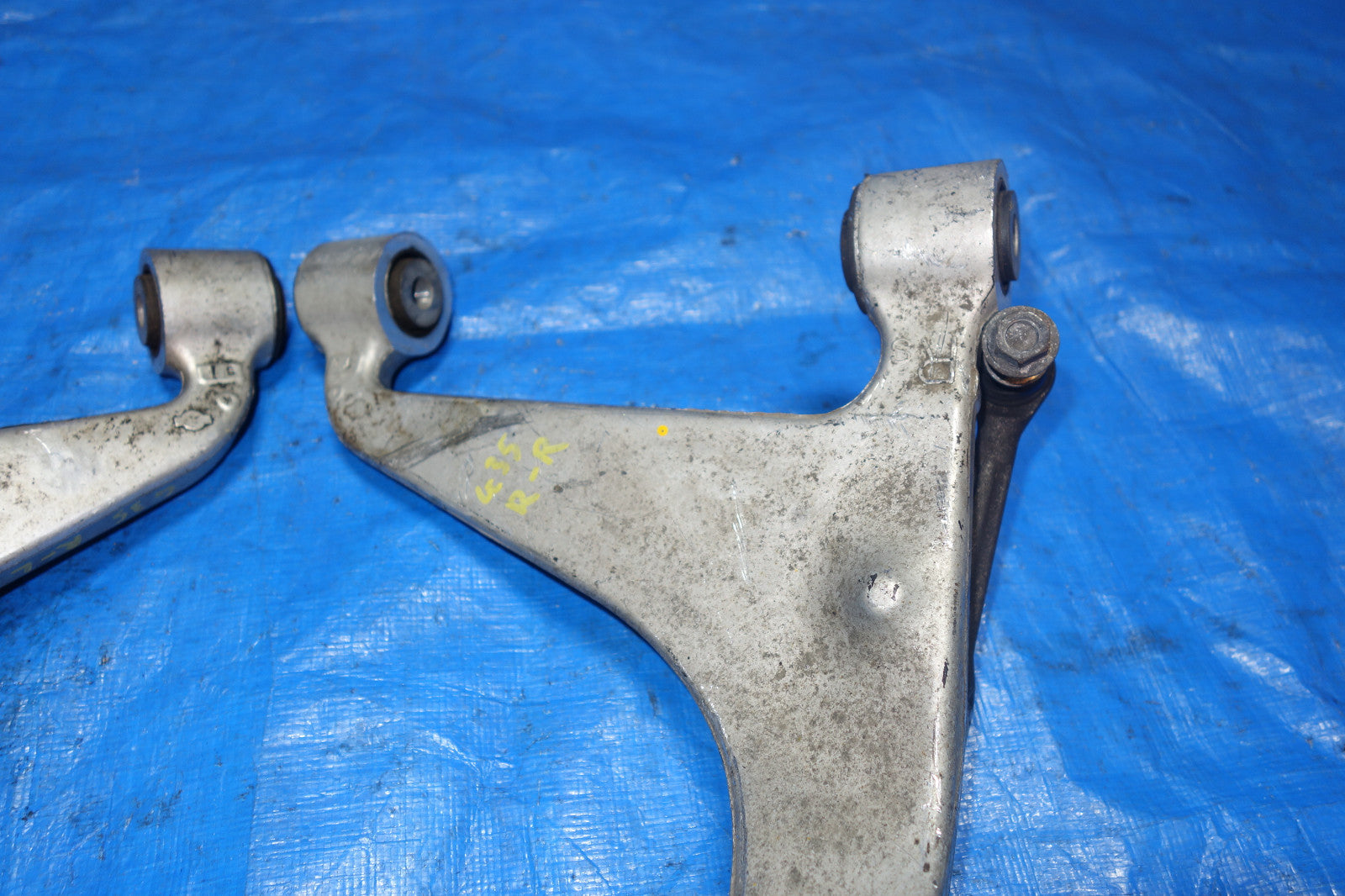 JDM Infiniti G35 OEM Rear Upper Control Arms Ball Joints Pair CPV35 2003-2006