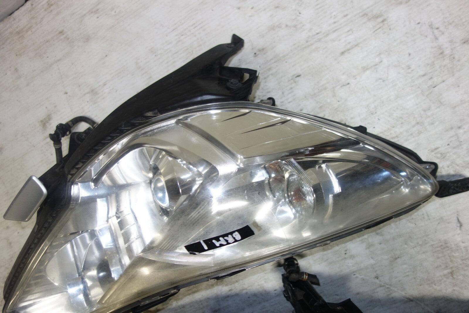 JDM Subaru Outback Headlights Headlamps HID 2010 2011 2012 2013 2014 BR9 BRM