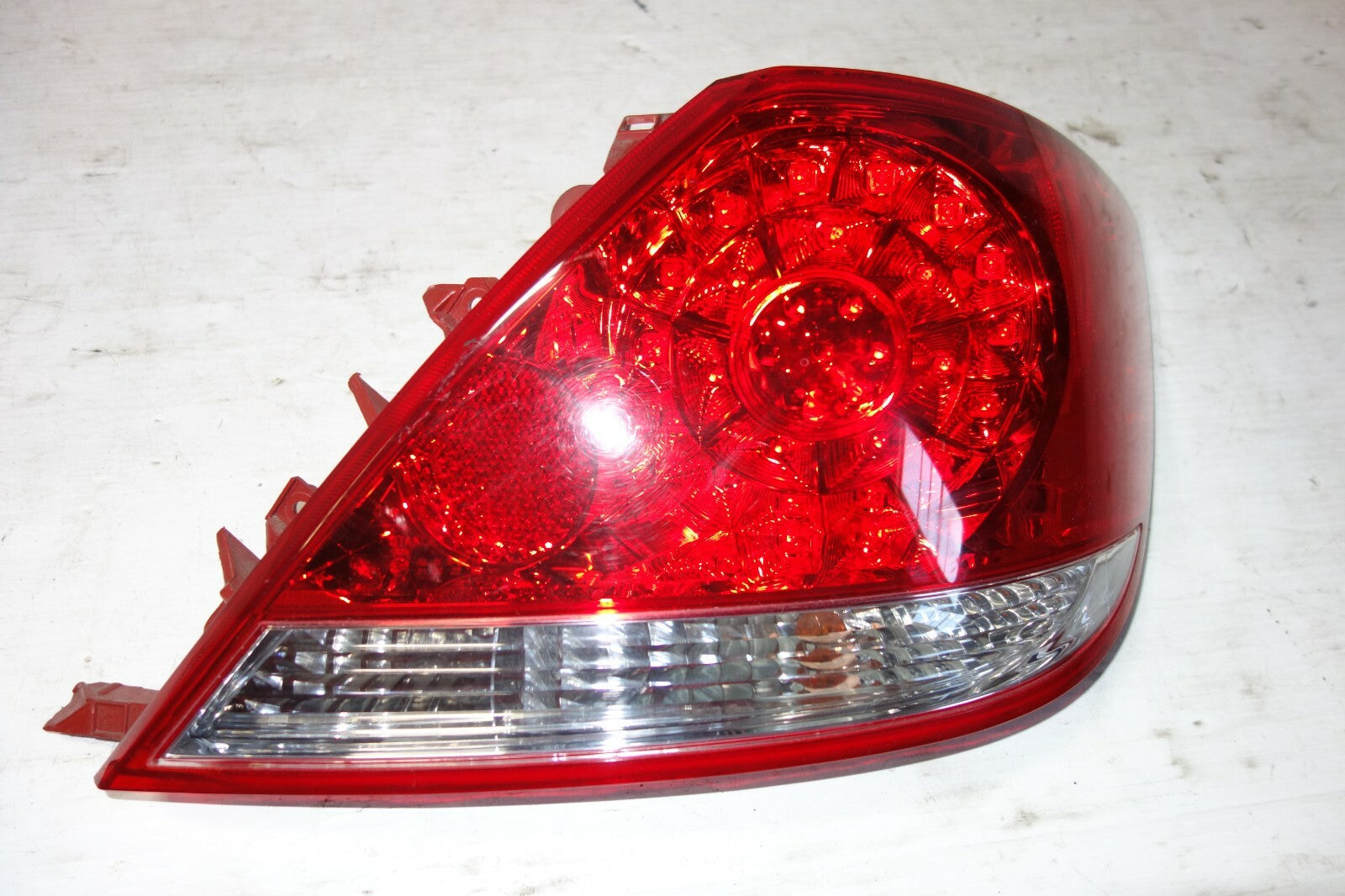 JDM ACURA RL KB1 OEM GENUINE TAIL LIGHTS PAIR TAILLIGHTS LEFT & RIGHT 2005-2008