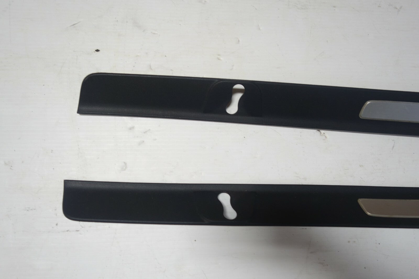 JDM 2004-2008 GENUINE MAZDA RX8  OEM DOOR SILLS TRIM SCUFF PLATES SIDE STEPS