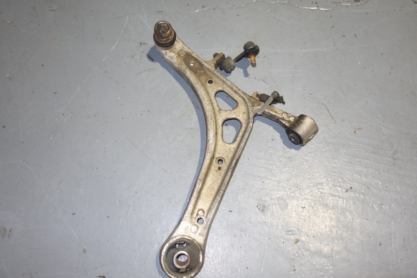 Subaru Legacy / Outback Spec B Aluminum Front Lower Control Arms 2005-2009