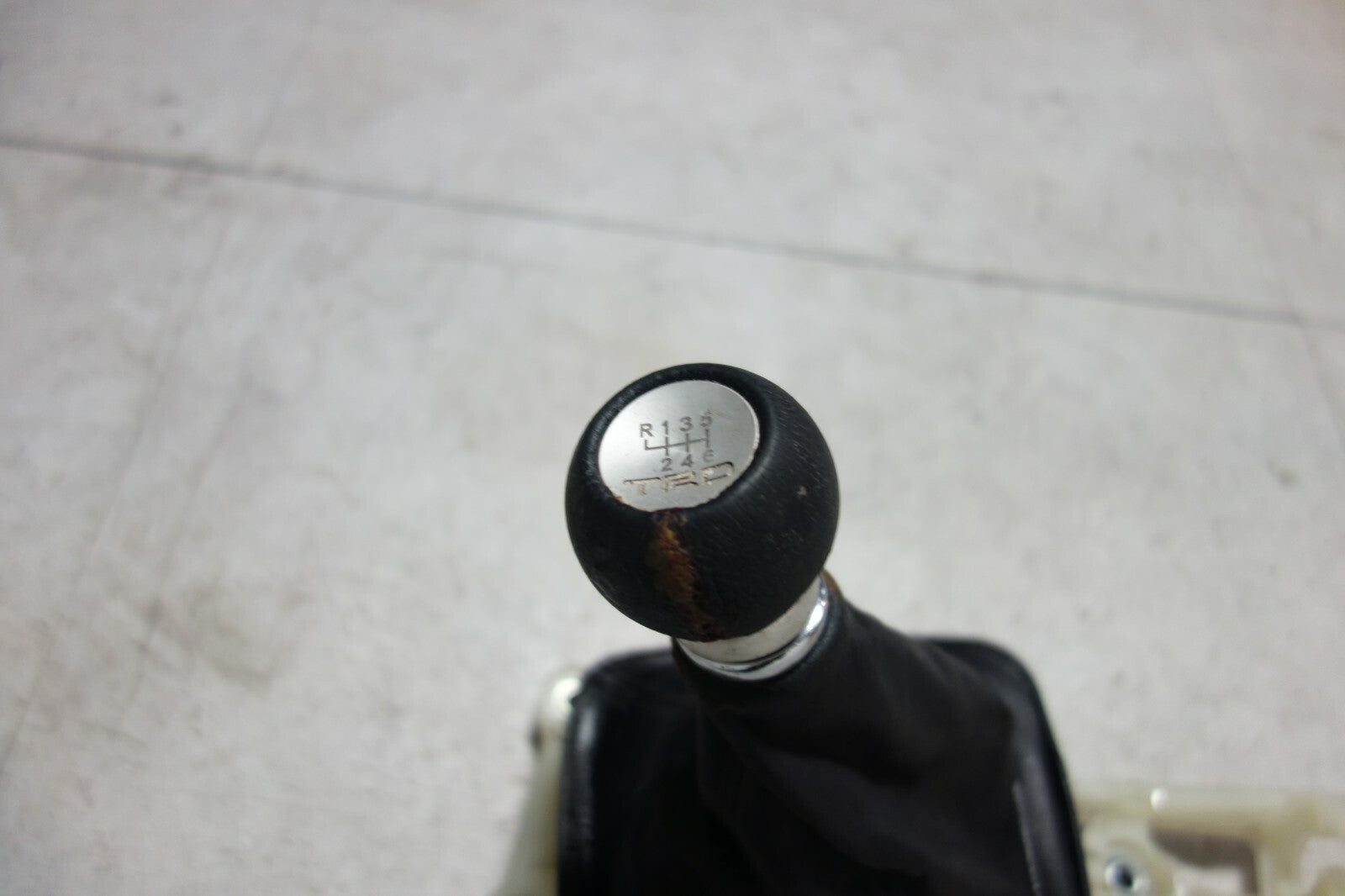 JDM Toyota Celica Shifter Box TRD Shift Knob Manual 2001-2005 2ZZ OEM Japan