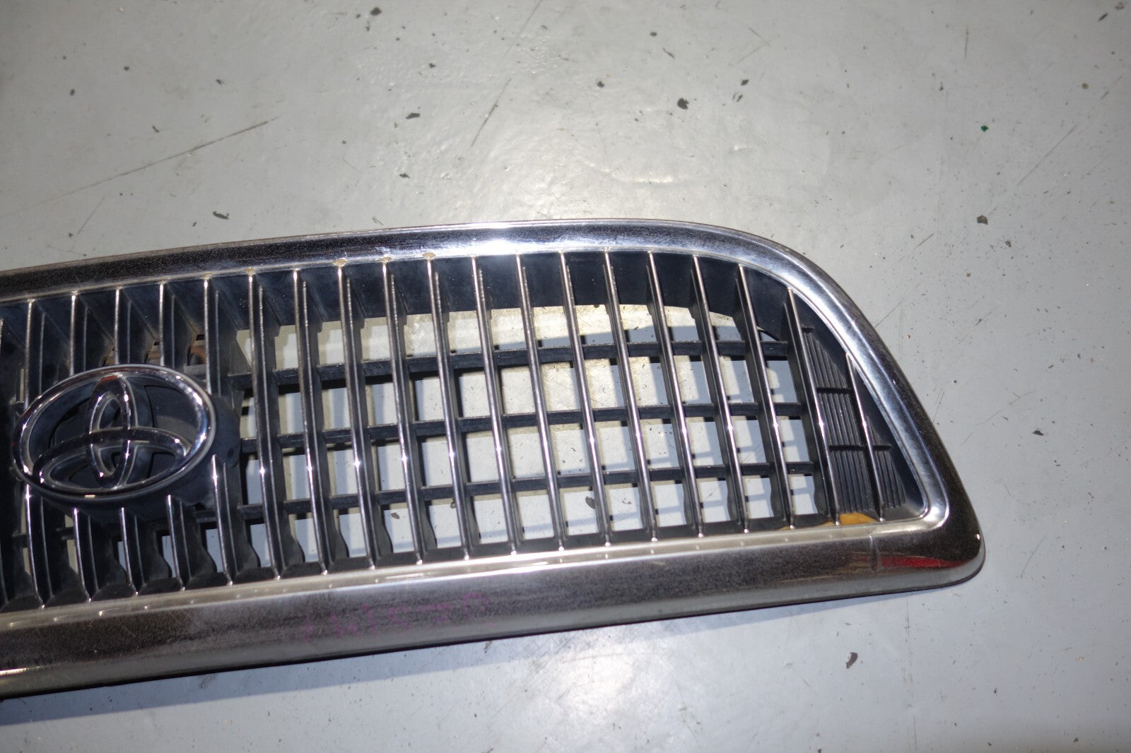 JDM 1991-1997 LEXUS GS300  FRONT GRILLE JZS147 GRILL Fits: LEXUS GS300 JZS147