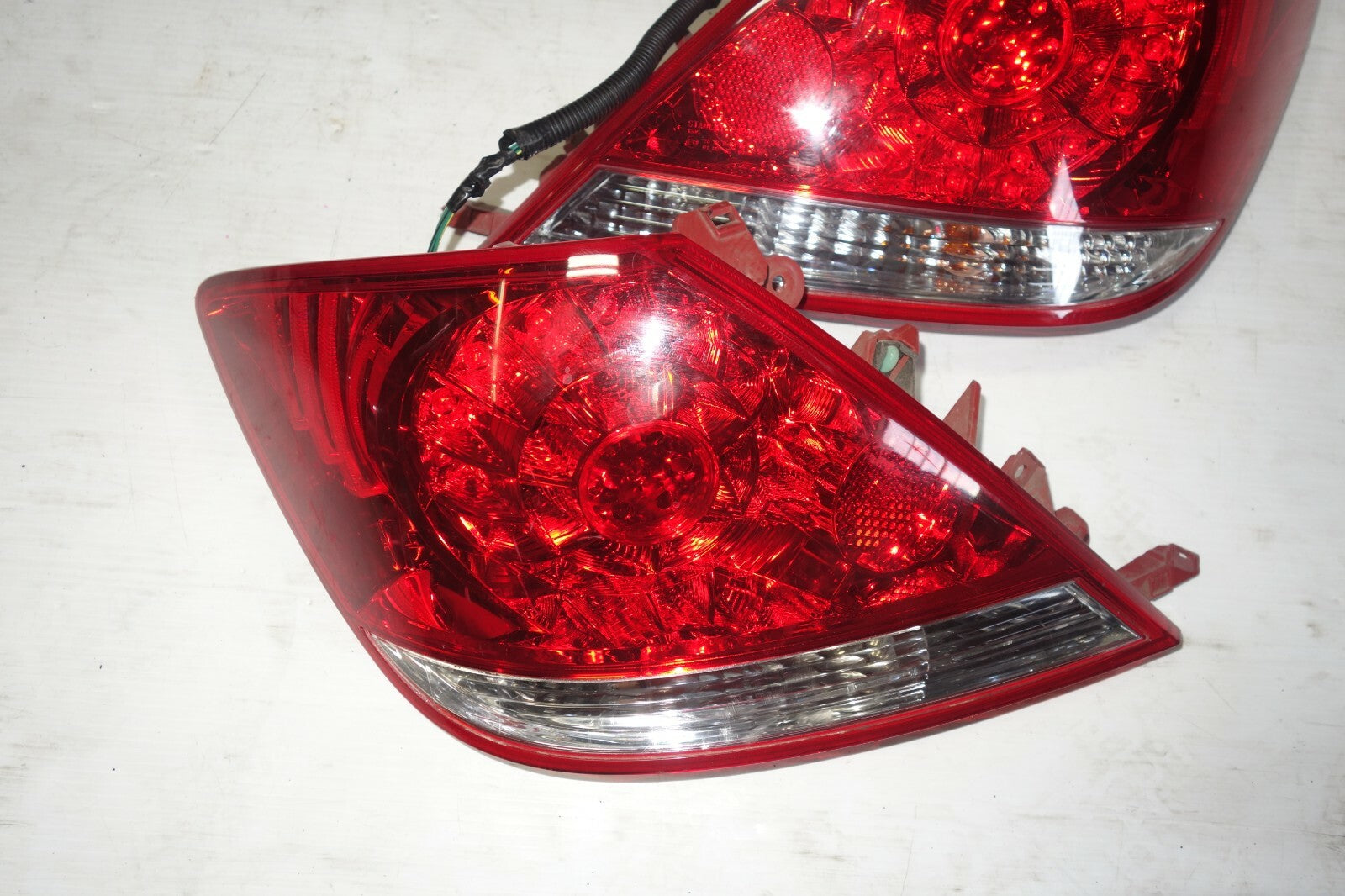 JDM 2005-2008 ACURA RL KB1 OEM GENUINE TAIL LIGHTS PAIR TAILLIGHTS LEFT & RIGHT