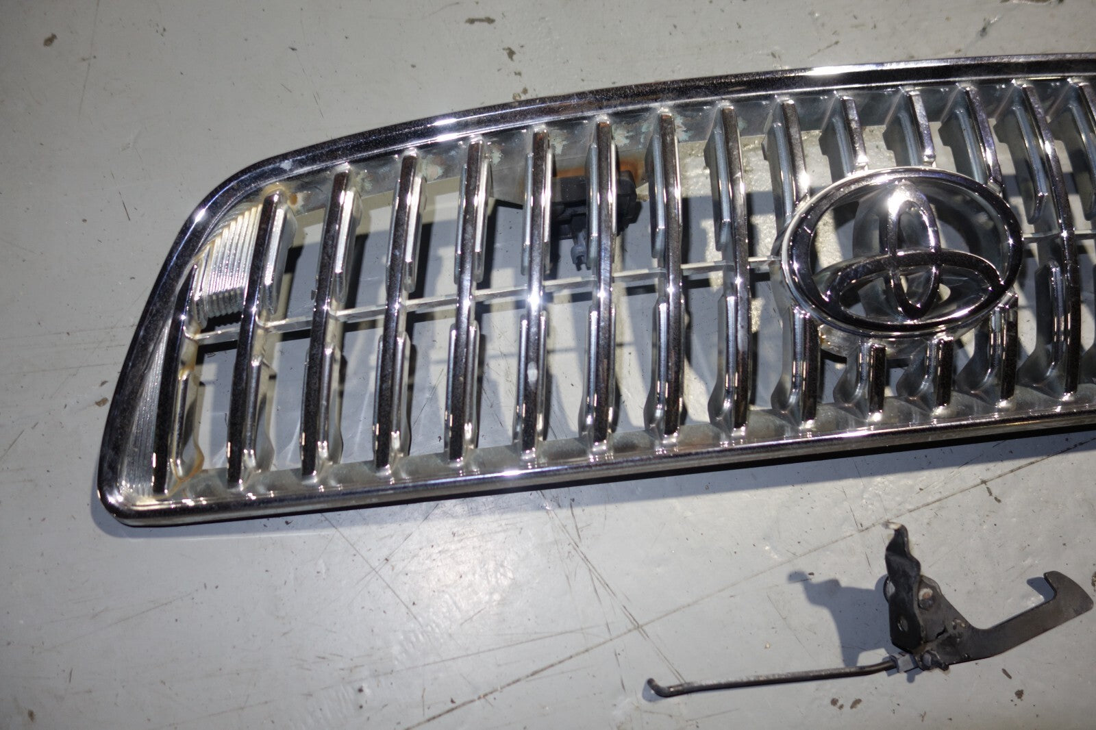 JDM 1998-2005 LEXUS GS300  GS400 FRONT GRILLE JZS161 GRILL LEXUS GS300 JZS161