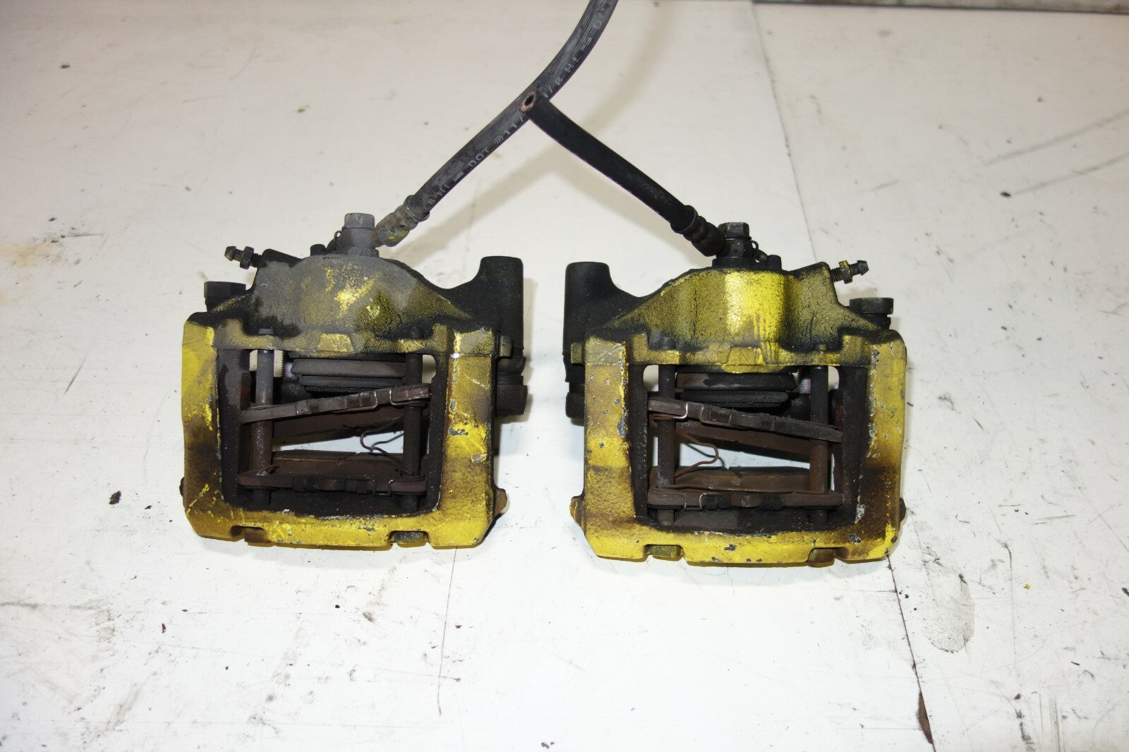 JDM Lexus GS300 RWD Rear Brake Calipers Left & Right 2006-2011 OEM Japan