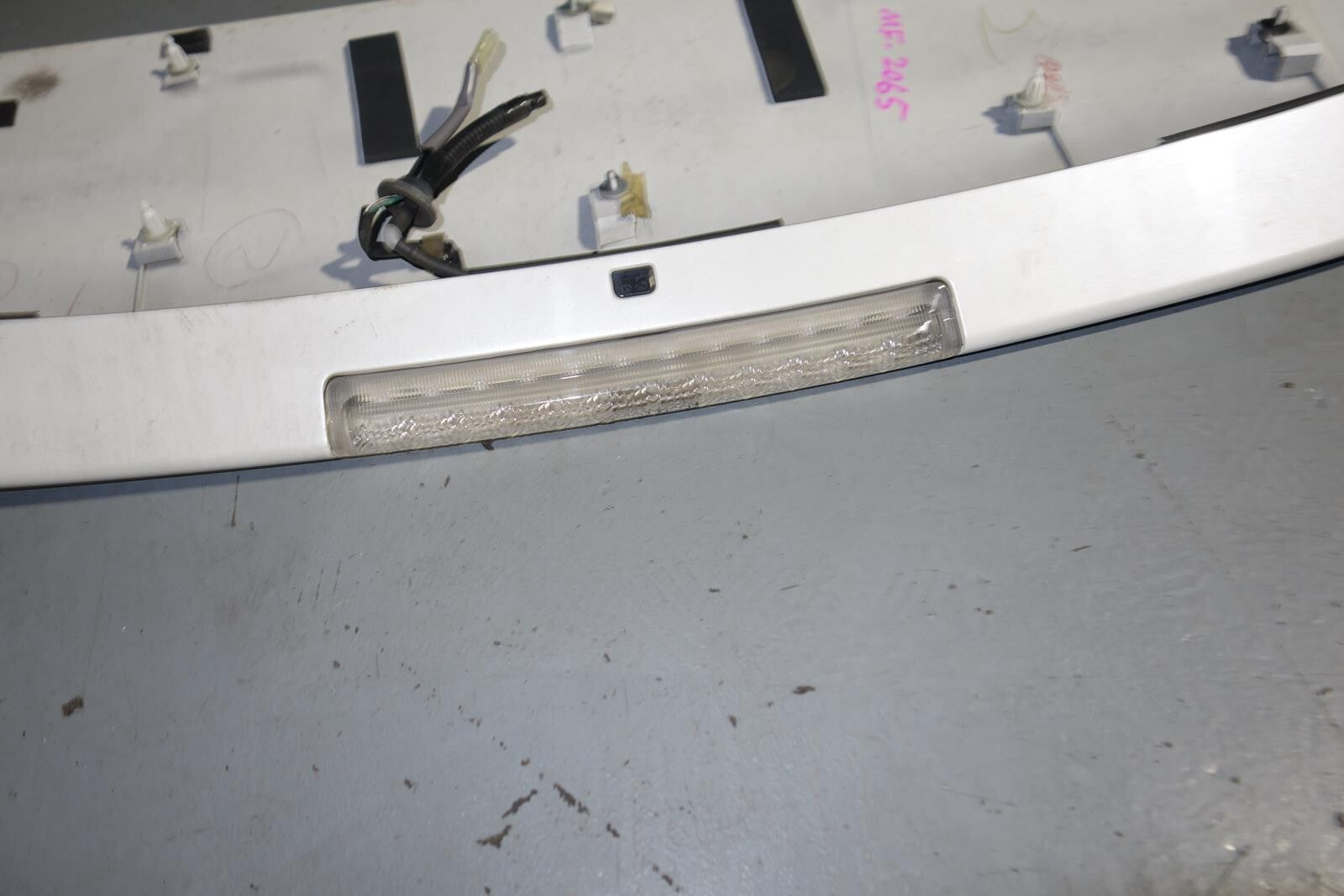 JDM SUBARU LEGACY OUTBACK  OEM USED REAR SPOILER WING WAGON BPE BP 2005-2009