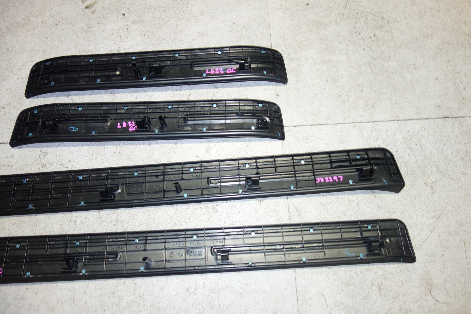 JDM Acura RL Honda Legend OEM Door Sills Scuff Plates Side Steps 2005-2008 KB1