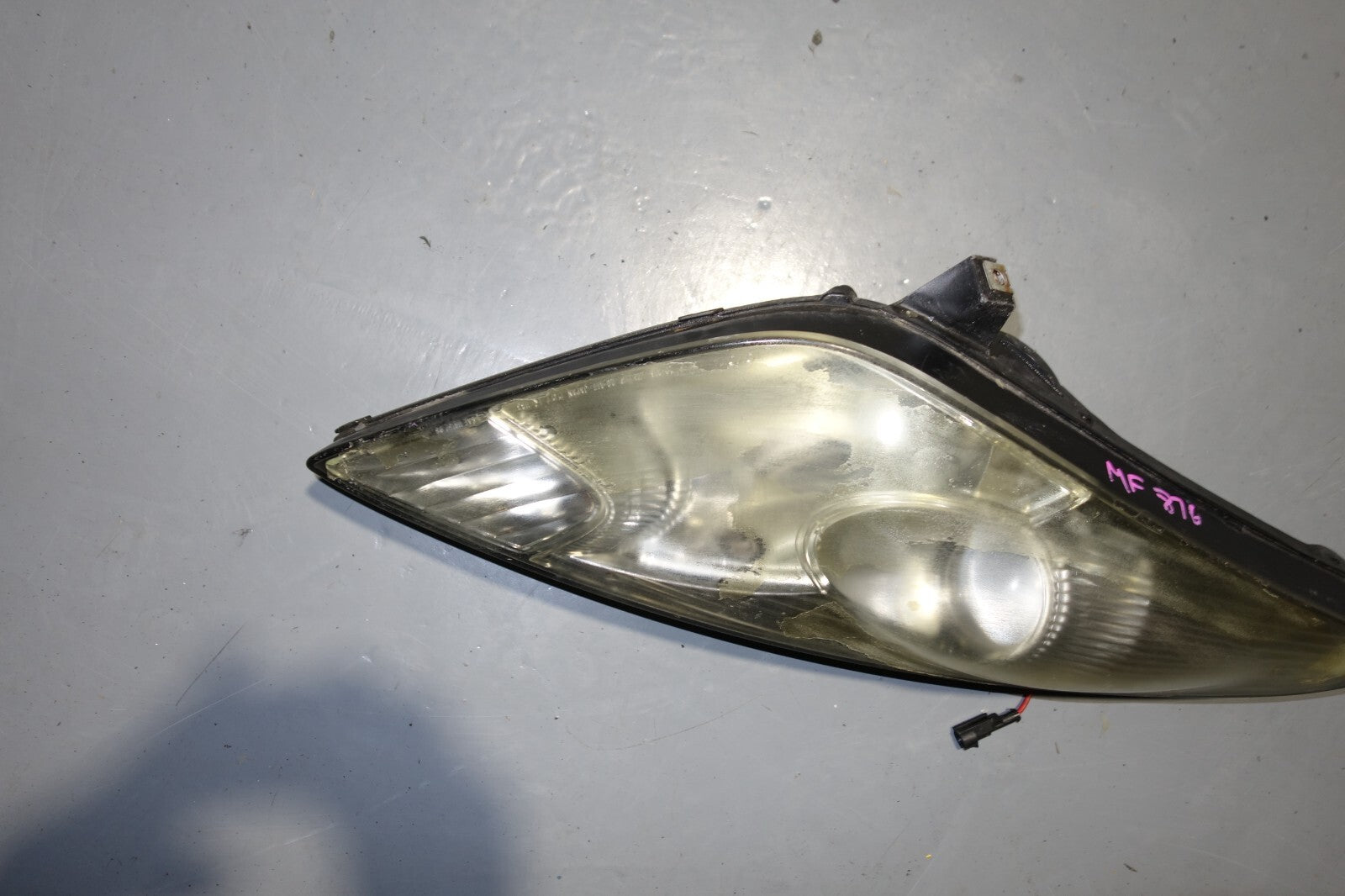 JDM Toyota Celica Genuine OEM Headlight Halogen Right side zzt231 2000-2005
